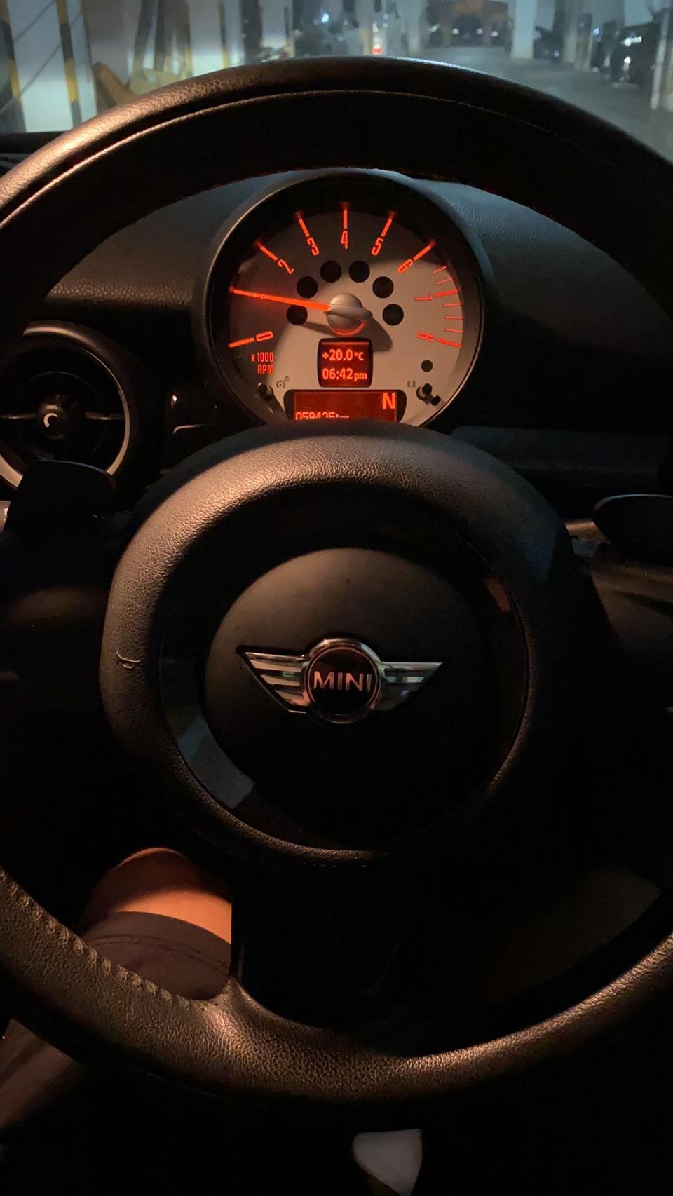 mini-R56方向盘低配升级高配需要怎样做？