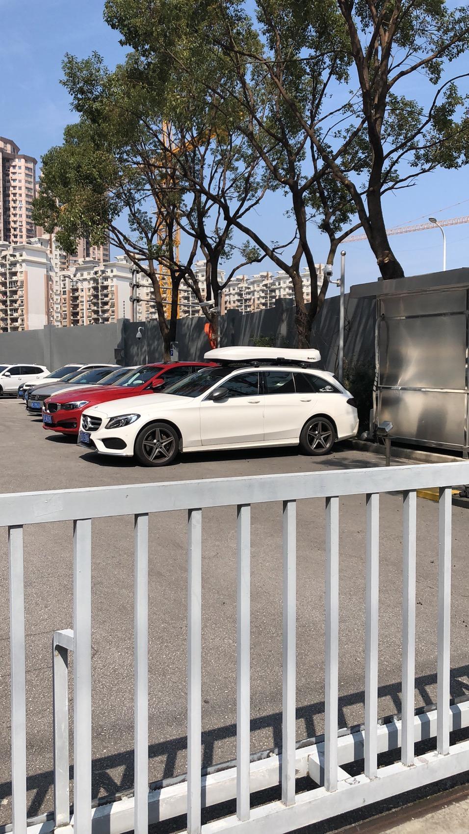 奔驰c级(进口)-这是奔驰哪一款车，有谁可以告诉我