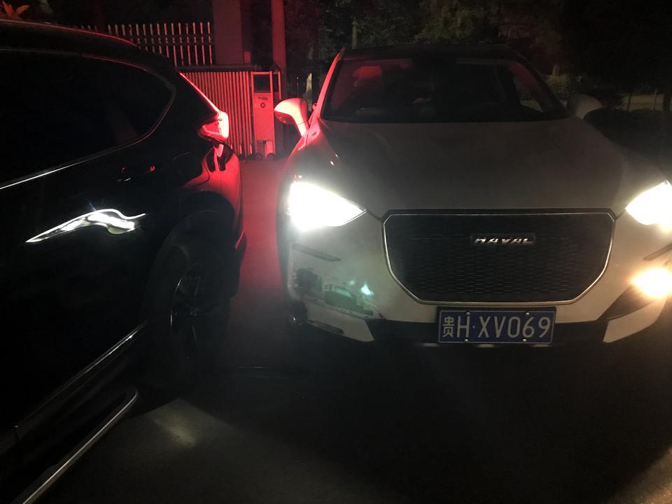 哈弗f5-右前方在一块换得多少钱
