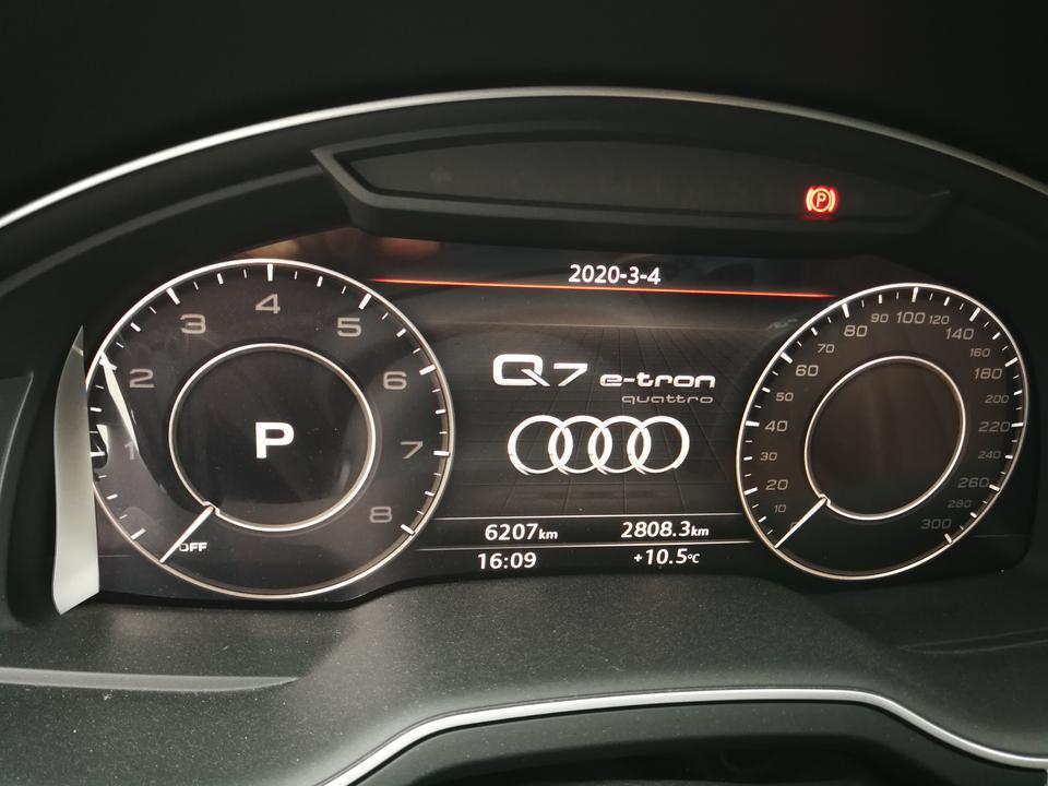 奥迪q7 phev-各位车友，有没有介绍个便携式充电桩，某东上面挺多买科德森跟普诺得。大哥大姐们给点意见。谢谢
