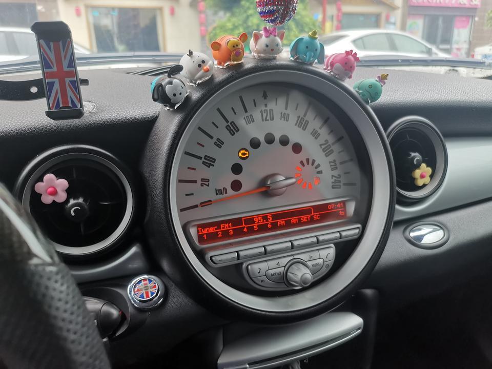 mini-R56报287进气电磁阀故障码，换了原厂的过了一天又显示同样故障码