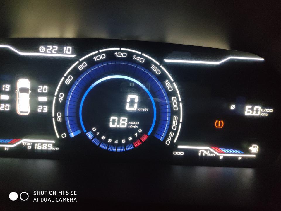 博骏-跑到90-100马的时候好漂！不稳！感觉后面甩来甩去的，