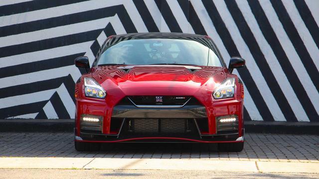 日产gt-r-GTR几秒破百