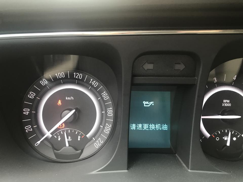 别克gl8-用什么机油好点，价格多少？