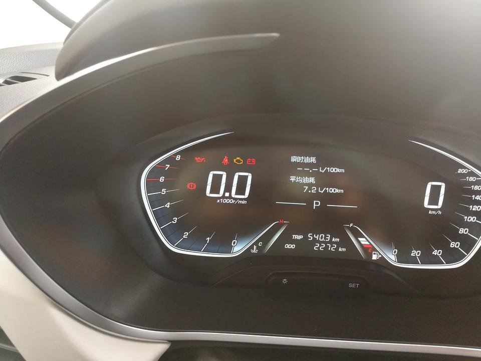 宝骏360-通电后显示这些灯亮着，正常吗？