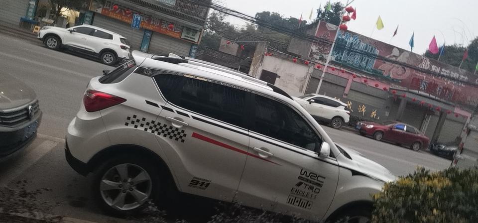 长安cs35-3万多公里保养需要更换些什么