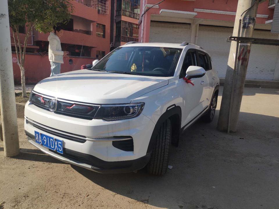 长安cs35 plus-13万买的二手转卖能卖多少？
