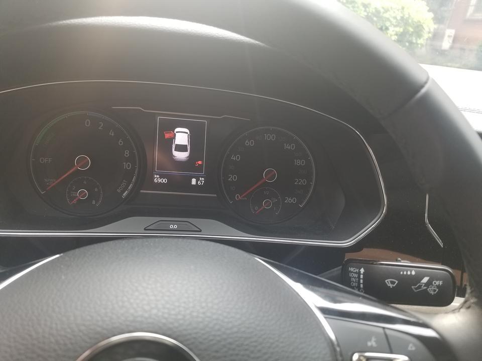 帕萨特phev-这几天接到4S的电话，通知去升级电芯控制系统，有没有一样的小伙伴？是不是又在补坑了？