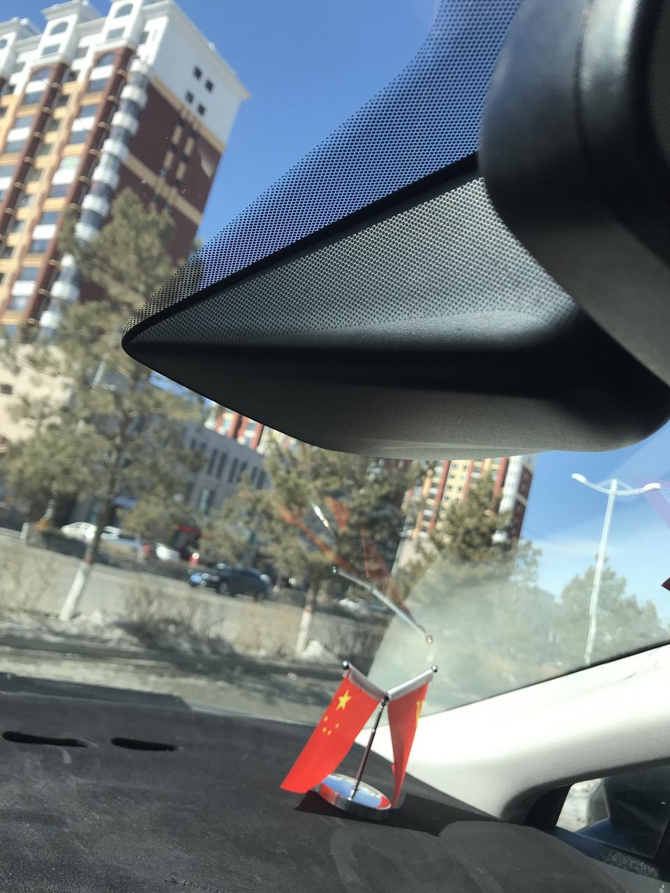 14蒙迪欧2.0T时尚原厂行车记录仪怎么用？买的时候换了个中控，一直用不了，不知道怎么用，有没有知道的！
