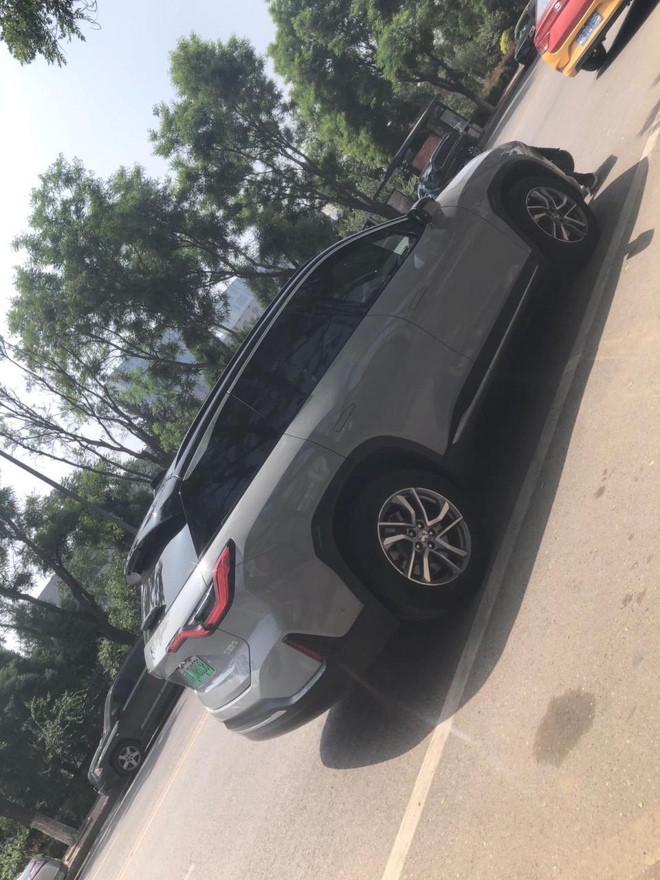 蔚来es8-这是哪款车？