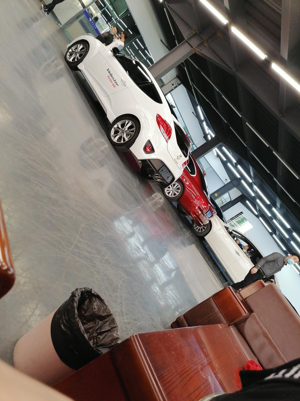 veloster飞思-15年1.6t自动豪华版2万公里极品车况二手多少钱