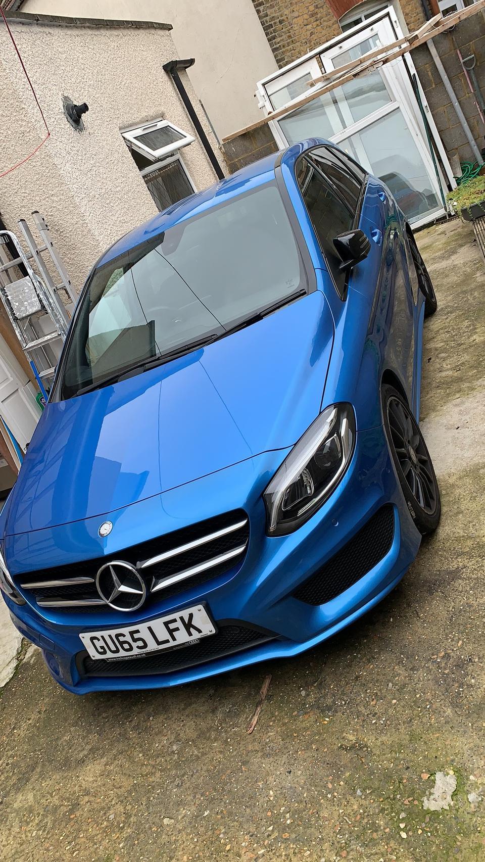 奔驰b级-16年B180 AMG sport cdi, 柴油1.5，刚开了19000公里，为什么车打火起步发动机的噪音很大，得上4档后声音明显变小，是不是柴油车的发动机噪音就是偏大？