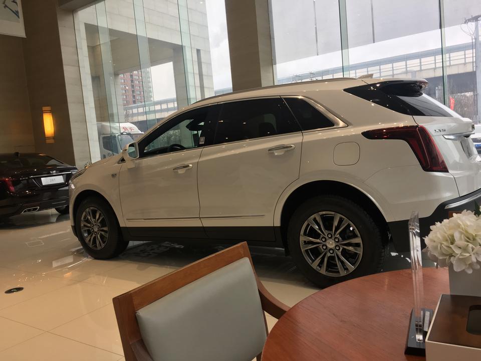 凯迪拉克xt5-车衣大家做了嘛？花了多钱？有什么推荐？