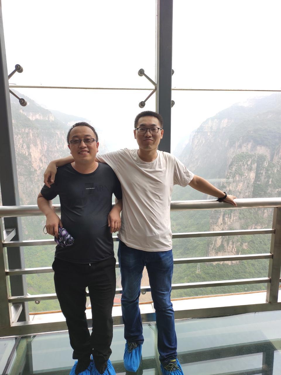 日产阳光2015款手动挡最低配发动机是正时皮带还是正时链条的？行驶9万公里需要更换什么配件呢？请各位车友高速一下谢谢