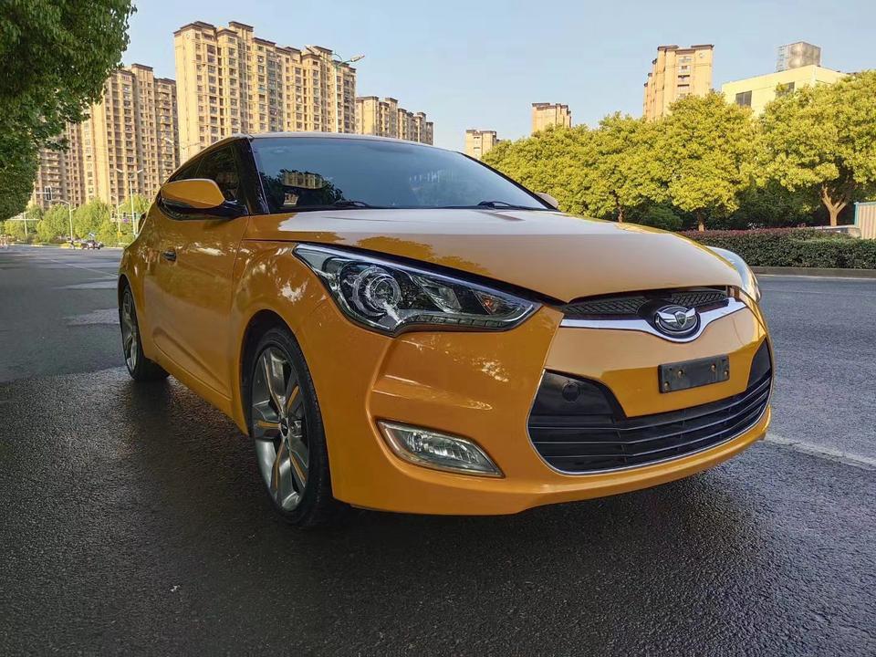 veloster飞思-2012_5进口现代飞思，   1.6排量，，豪华版，全景天窗一键启动 二手价格8万，贵不贵？