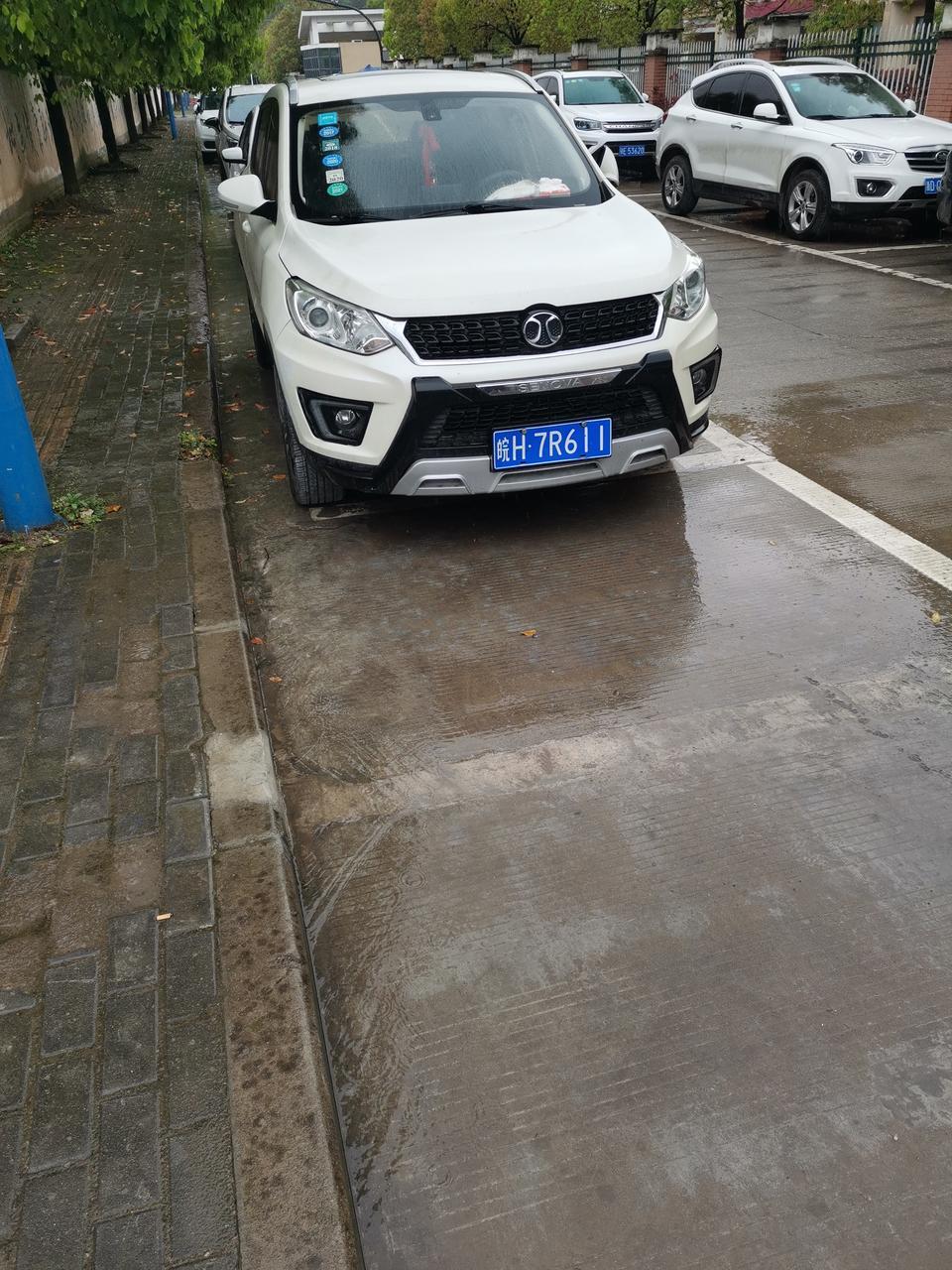 绅宝x35-这是啥车