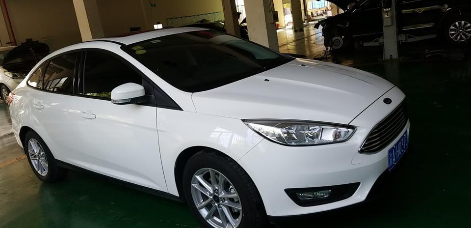 2018全新福克斯三箱1.6L,120的时速3000多转你们是这样吗？