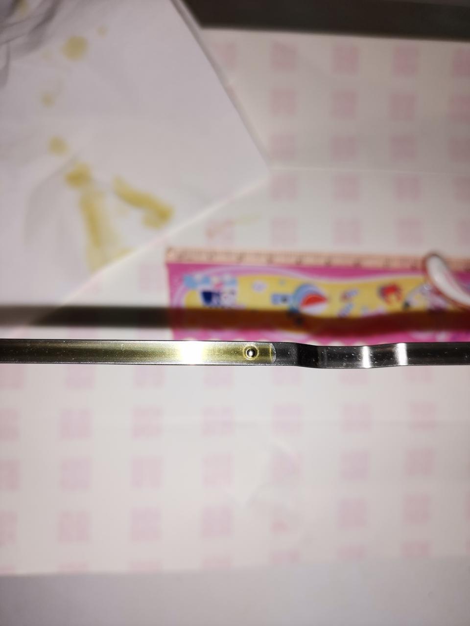 卡罗拉-新款1.2t先锋版，新车420公里左右，停车一夜未启动时测的机油尺，超过上限4毫米，4s说正常？气门处启动时无异响，怠速平稳后出现有节奏异响，像柴油车的声音，（不是高压油泵响声）4s也说正常？