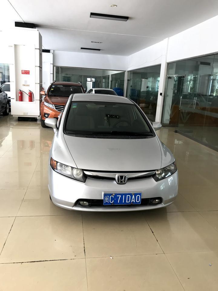 08年 二手思域 ，现在价值多少钱？买的时候需要注意哪些事项？这款车怎么样？
