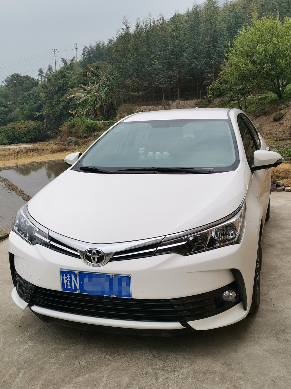 卡罗拉-18款1.2T，七千公里做的首保，下次保养是一年内一万公里保养   还是听4S店的半年保养一次