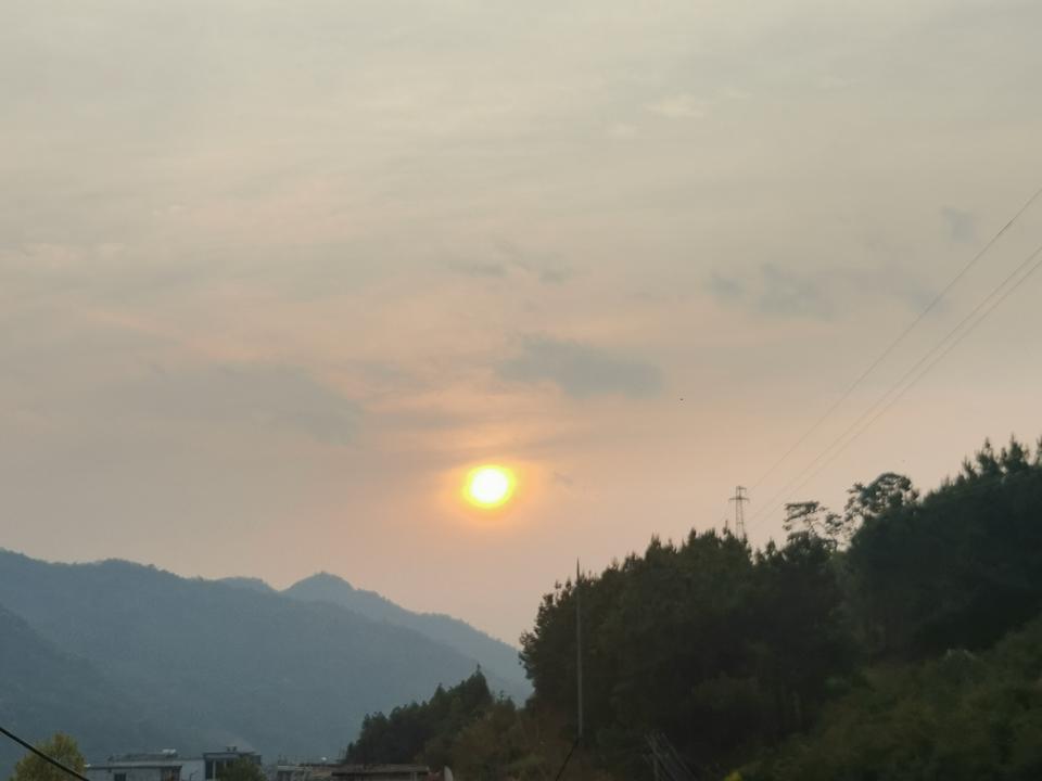 卡罗拉-你们有买新款1.2精英版的吗？多少价格落地啊？