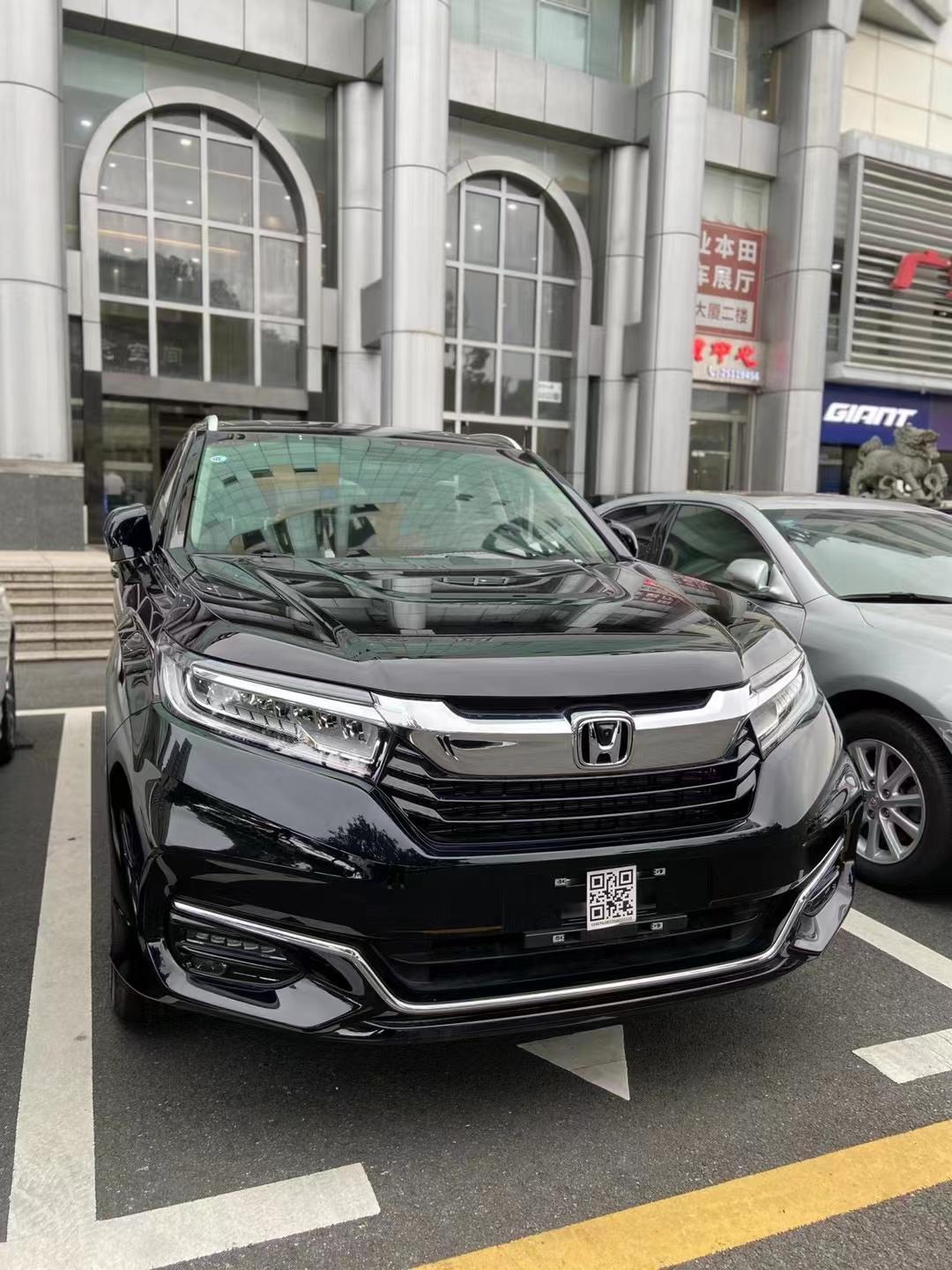 本人存款15w，月薪约6k，想买雅阁幻夜，但要考虑家里还有自己以后准备结婚，所以只能无奈放弃，车友们有17w~18w左右