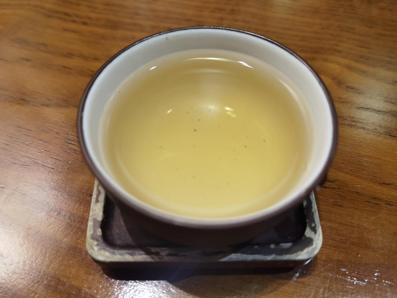 奥迪A4L 想问一下广佛地区的车主A4L 2022款  45 TFSI quattro 臻选动感型，全款落地价多少入手的