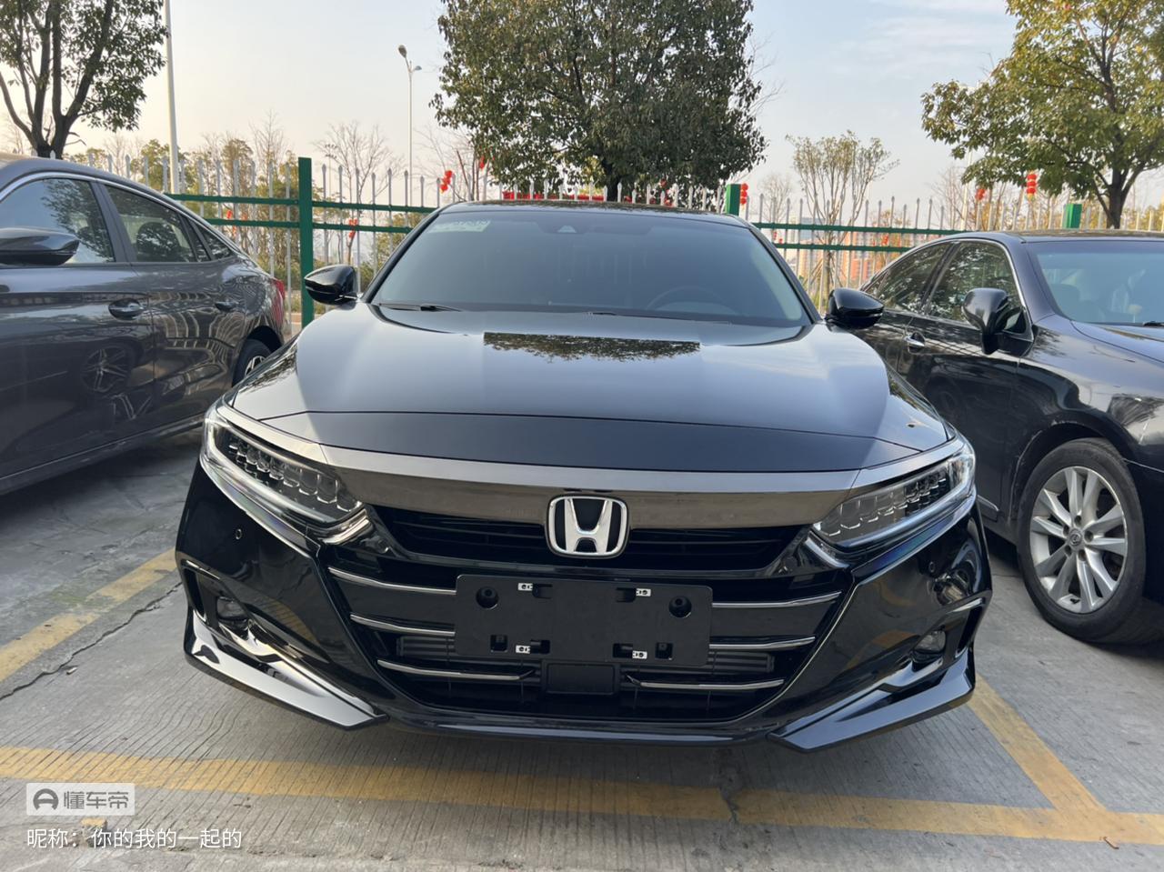 奥迪A4L 想问一下各位大哥，雅阁和英诗派选哪个好一点？混动车型