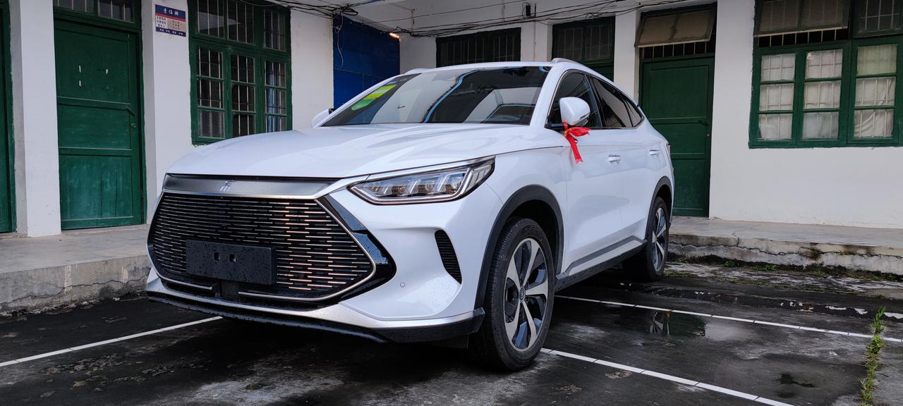 比亚迪宋PLUS DM-i 裸车15.68万+保险3425+自己上牌290+快递费25(坐标南宁自己上牌费用怎么那么贵)