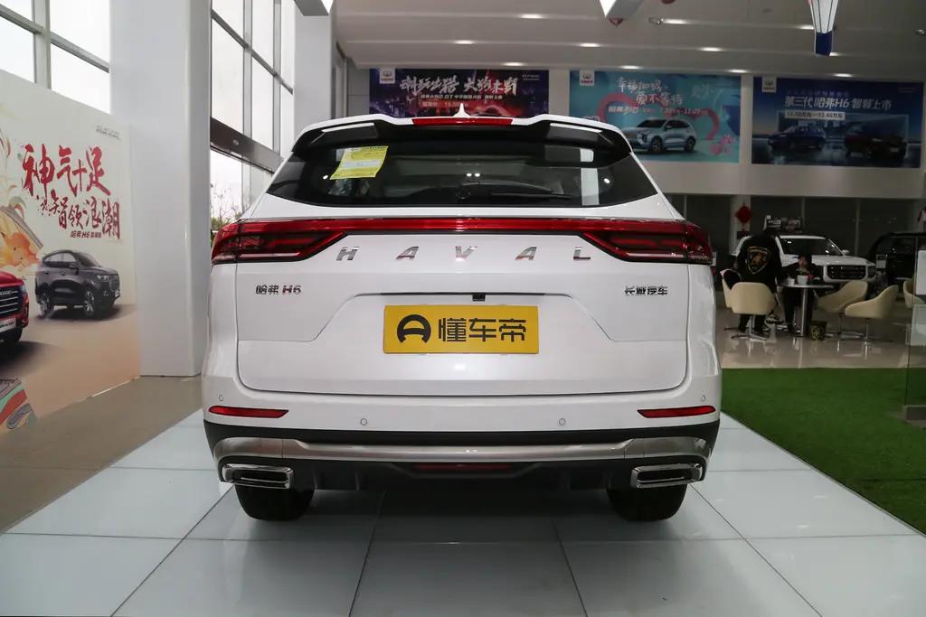 哈弗H6 哈佛H6国潮自动冠军版裸车10.19w，落地需要多少w？人在江苏这边