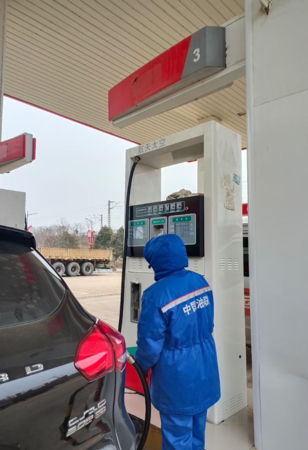 奔驰C级 这个是什么车有没有大神解答一下