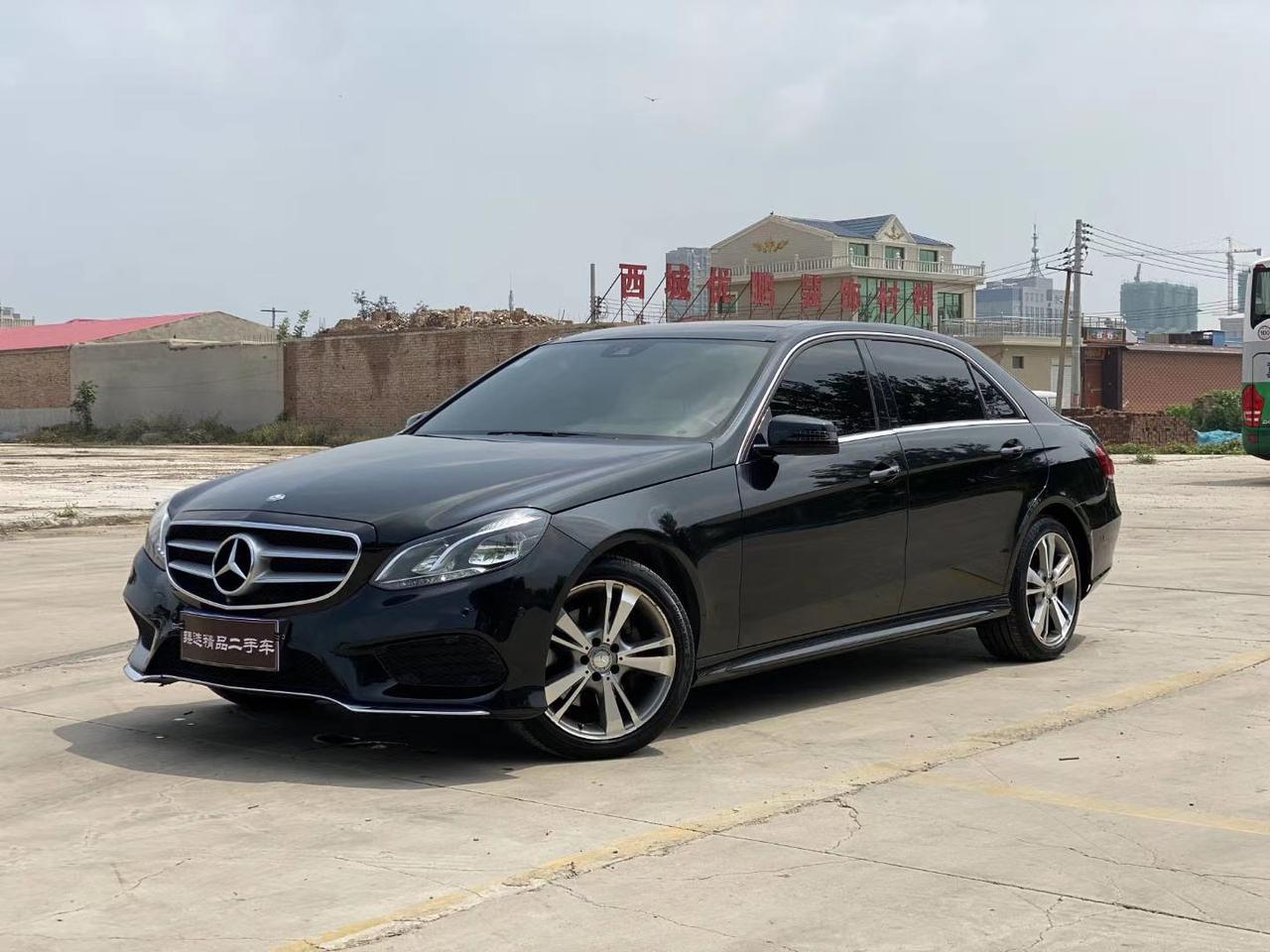 奔驰E级 最新到店15年登记奔驰E320 运动型 4MATIC，3.0T双涡轮增压V6大心脏全时四驱，全程4S店保养全车