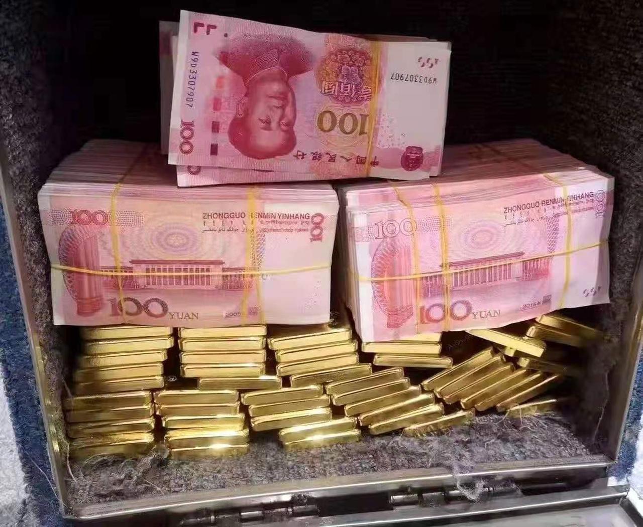 几何几何C 您在提车中有没有遇到过被乱收费？比如明明合同约定己给卖方有车价之外的上牌费数千元不等，结果办个临时车牌却又索