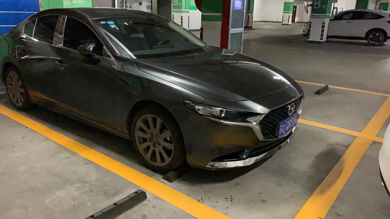 马自达3 昂克赛拉 质雅铂钢灰明远 江浙沪地区落地价能谈到多少？