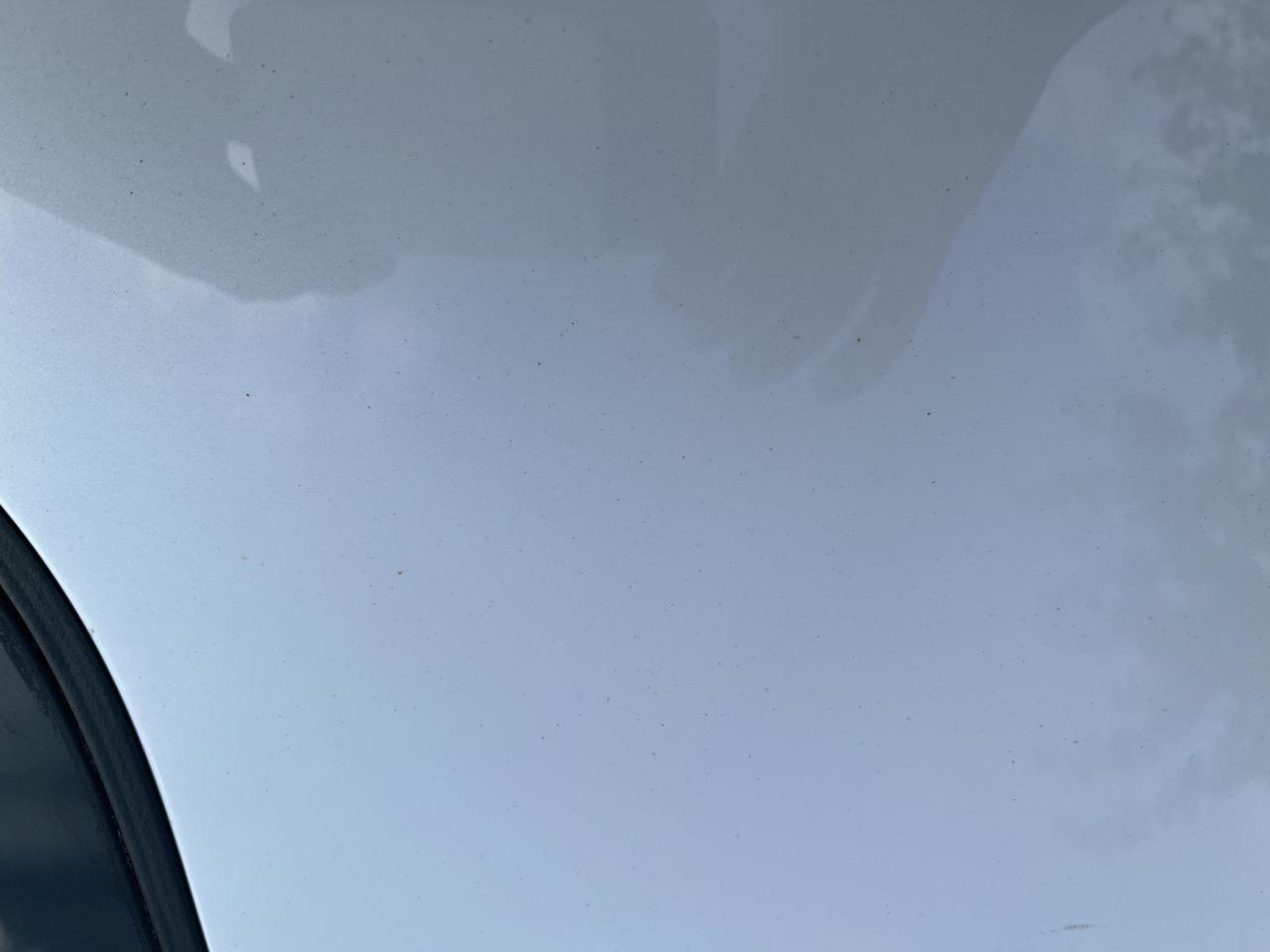 吉利星越L 提车半年   表面车漆都是锈点   有跟我一样的吗   白车