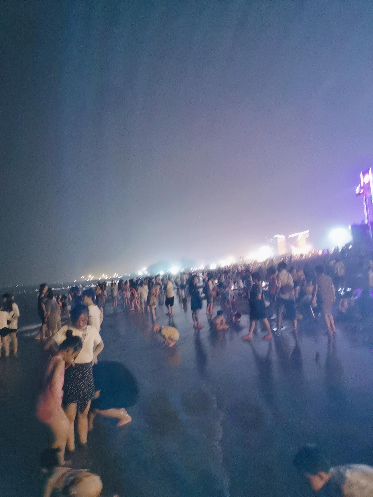 圈内大佬们。雅阁的混动都说不错。我想问一下懂行的：1.它的混动变速箱是CVT钢带吗？和普通燃油版的区别在哪？2.它的电池
