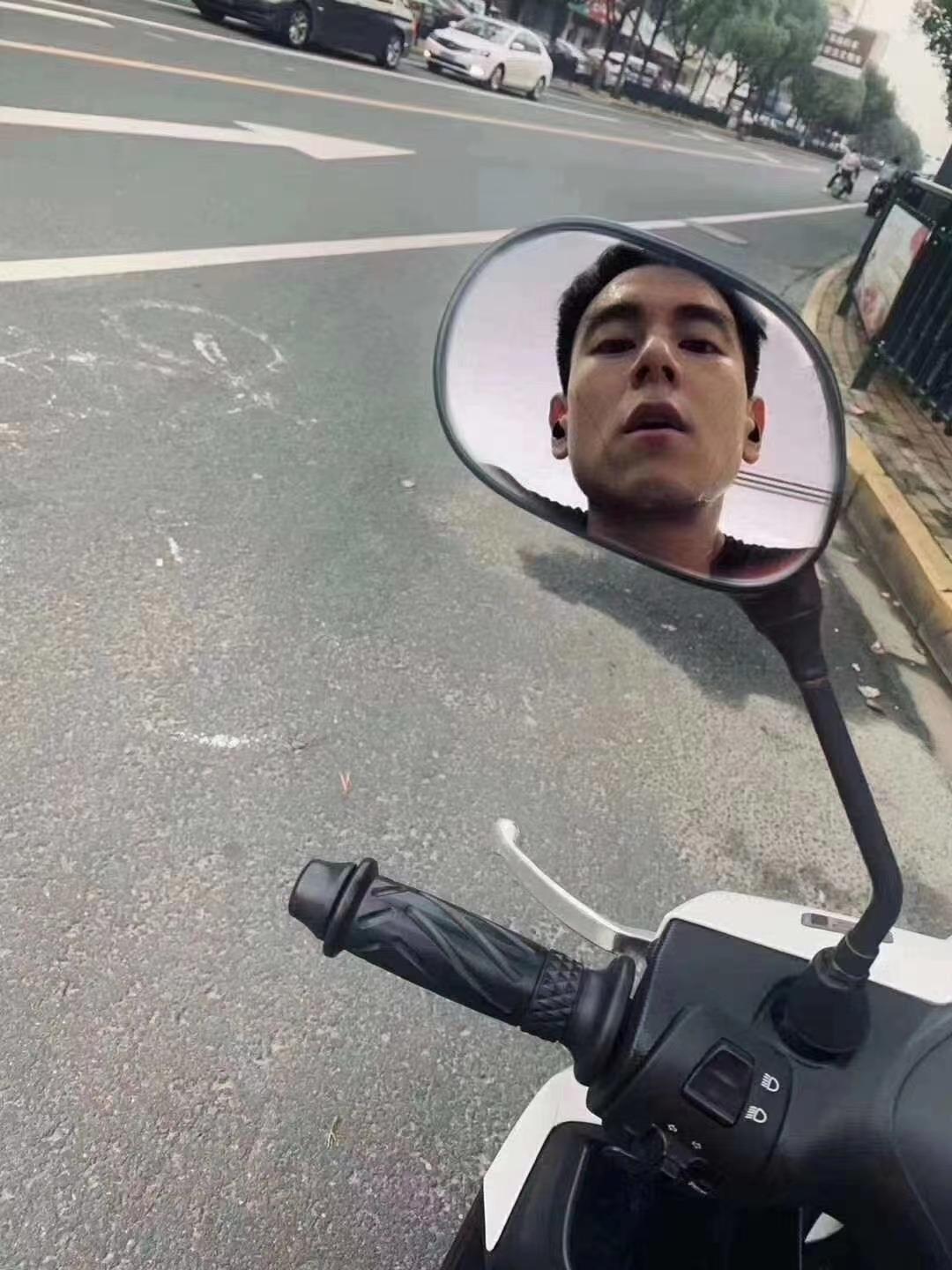 在想一个小问题，雅阁的前脸（保险杠）能换成英诗派的样式嘛???