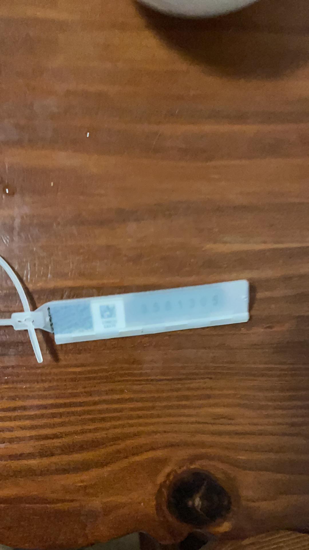请问车友，奥迪A4L提车时给的这个东西是做什么用的？谢谢！