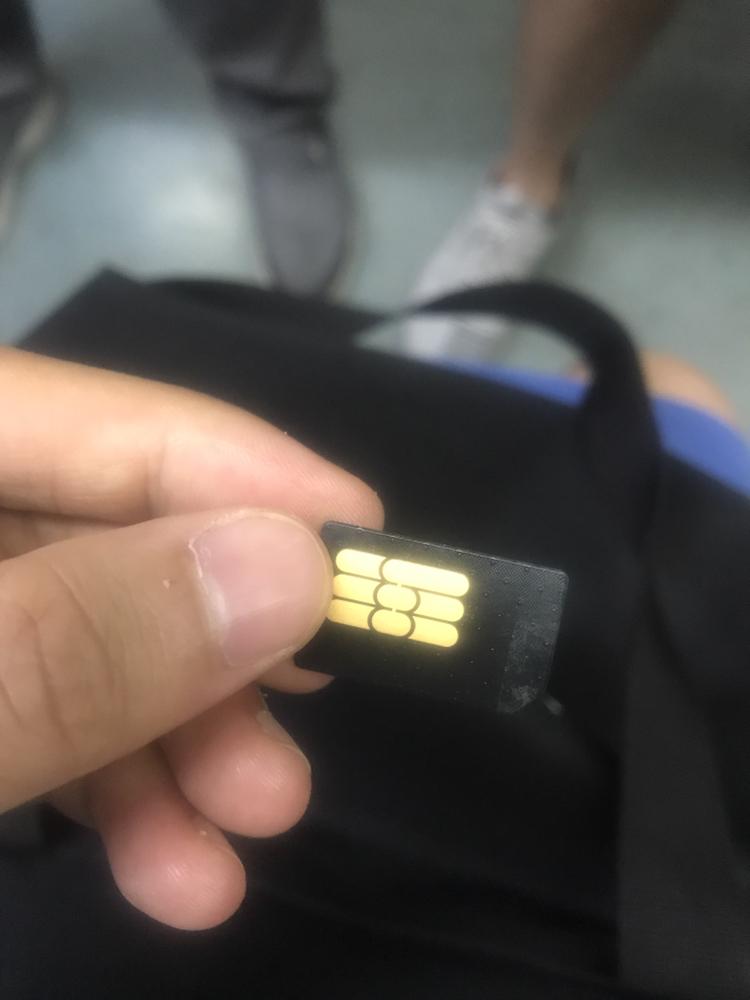 奥迪A4L 请问车上的SIM卡是干嘛用的？