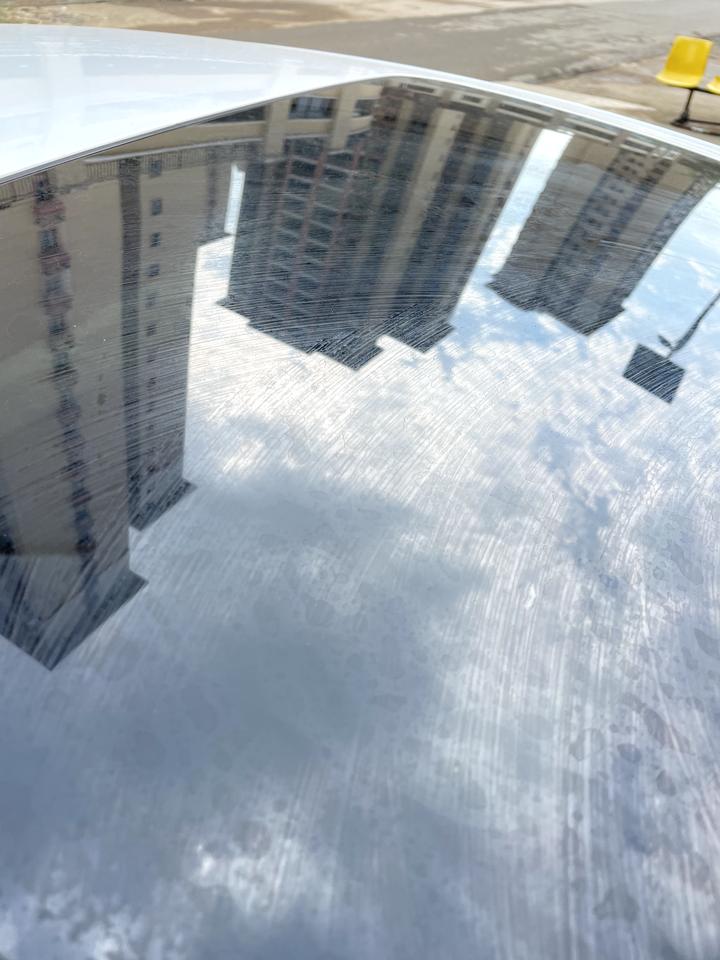 别克君威 铁汁们，玻璃上这是什么，洗不干净