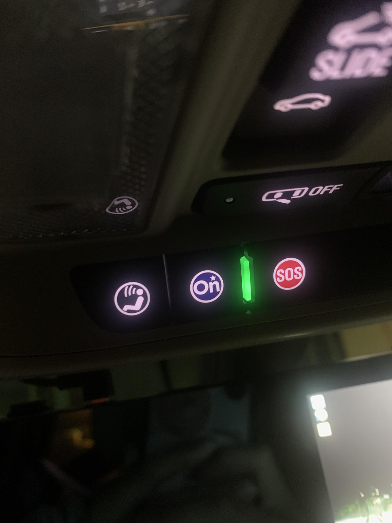 别克君威 兄弟们左边这个小人建是干嘛的？