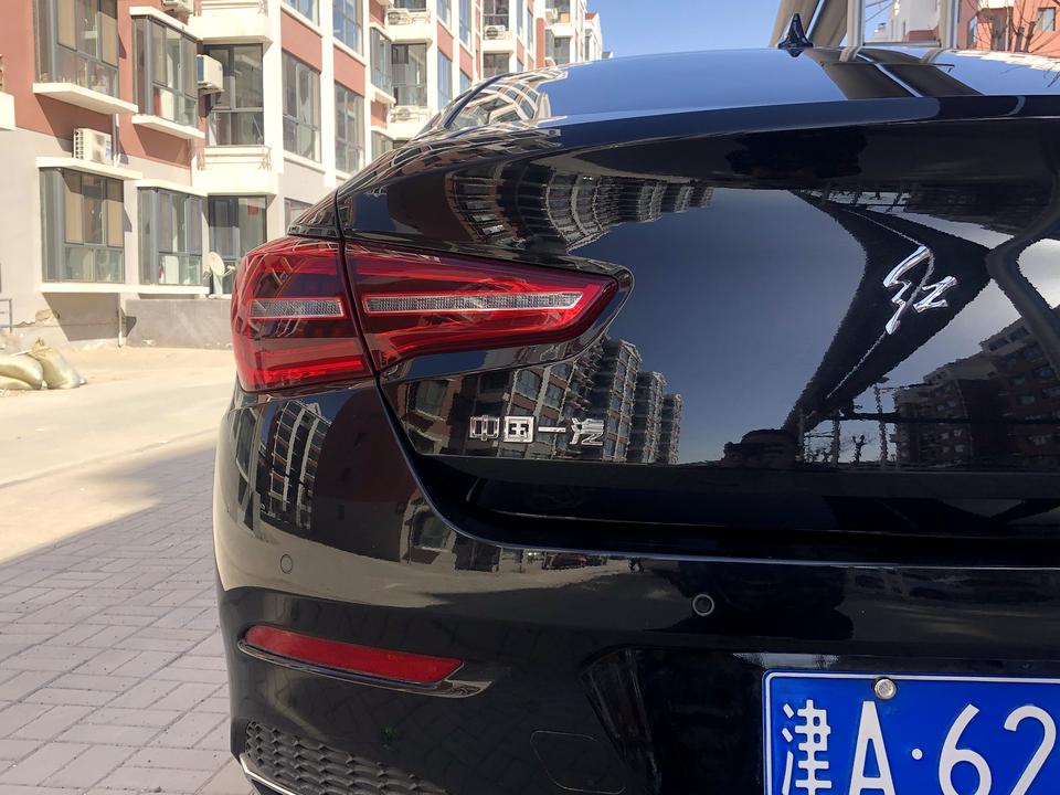 红旗H5经典 红旗的h5是终身质保，座椅要是磨损太大可以免费更换吗，座椅质保多久？