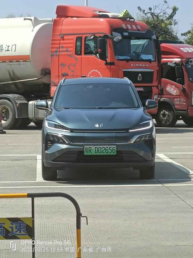 思铭东风本田M-NV 5月初定的车，本来约的是五月底提车，今天4s店打电话说，公司缺零部件，没有车，具体什么时间提还要等