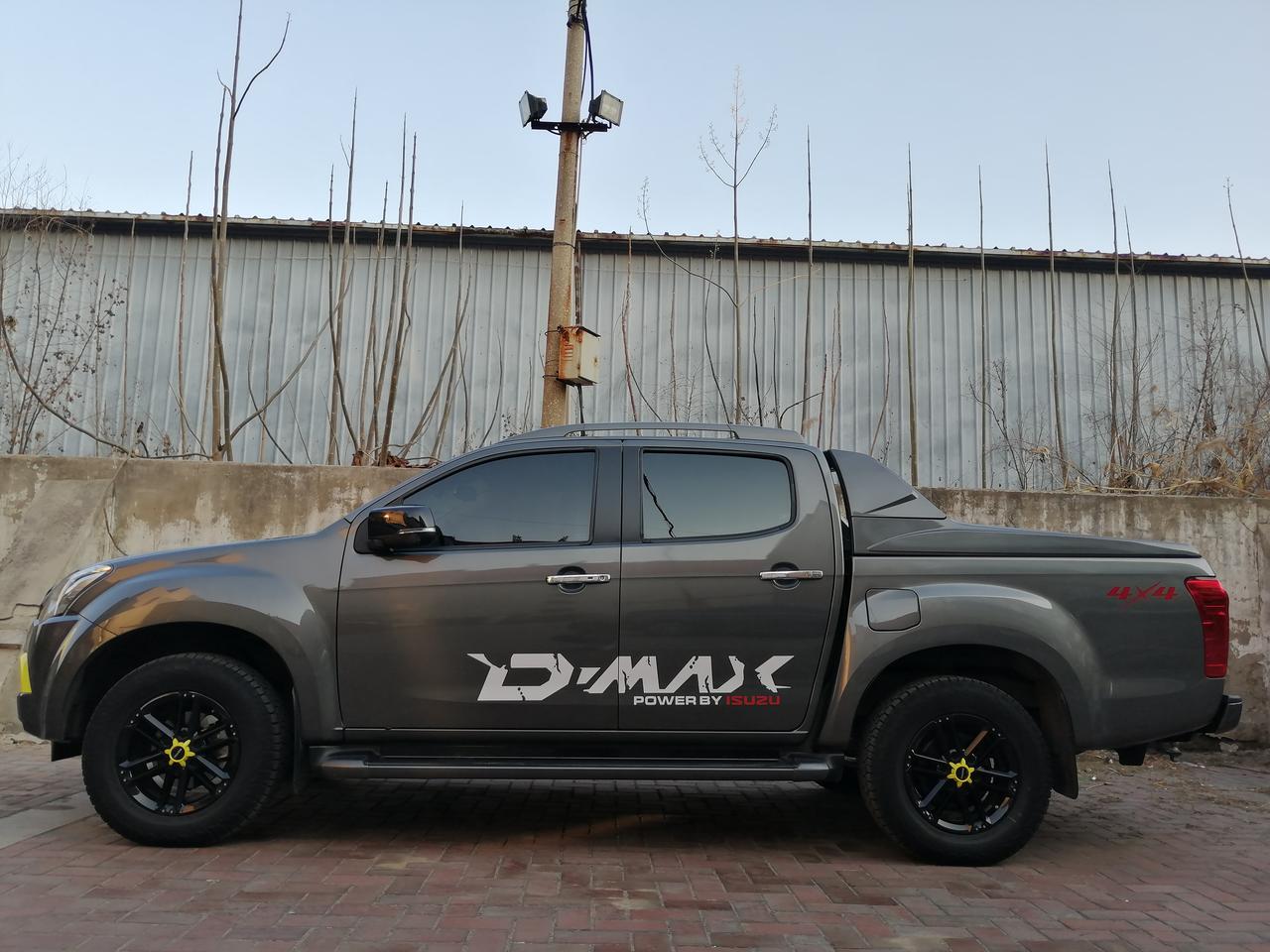 五十铃D-MAX 请教一下各位大神，五十铃DMAX20款1.9T材油特装版，冬天在东北没有【驻车加热】可以么？最近想加装