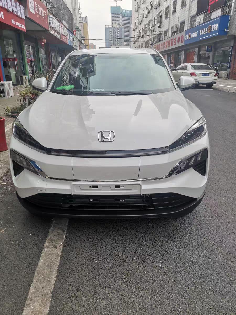 思铭东风本田M-NV 5月初定的车，本来约的是五月底提车，今天4s店打电话说，公司缺零部件，没有车，具体什么时间提还要等