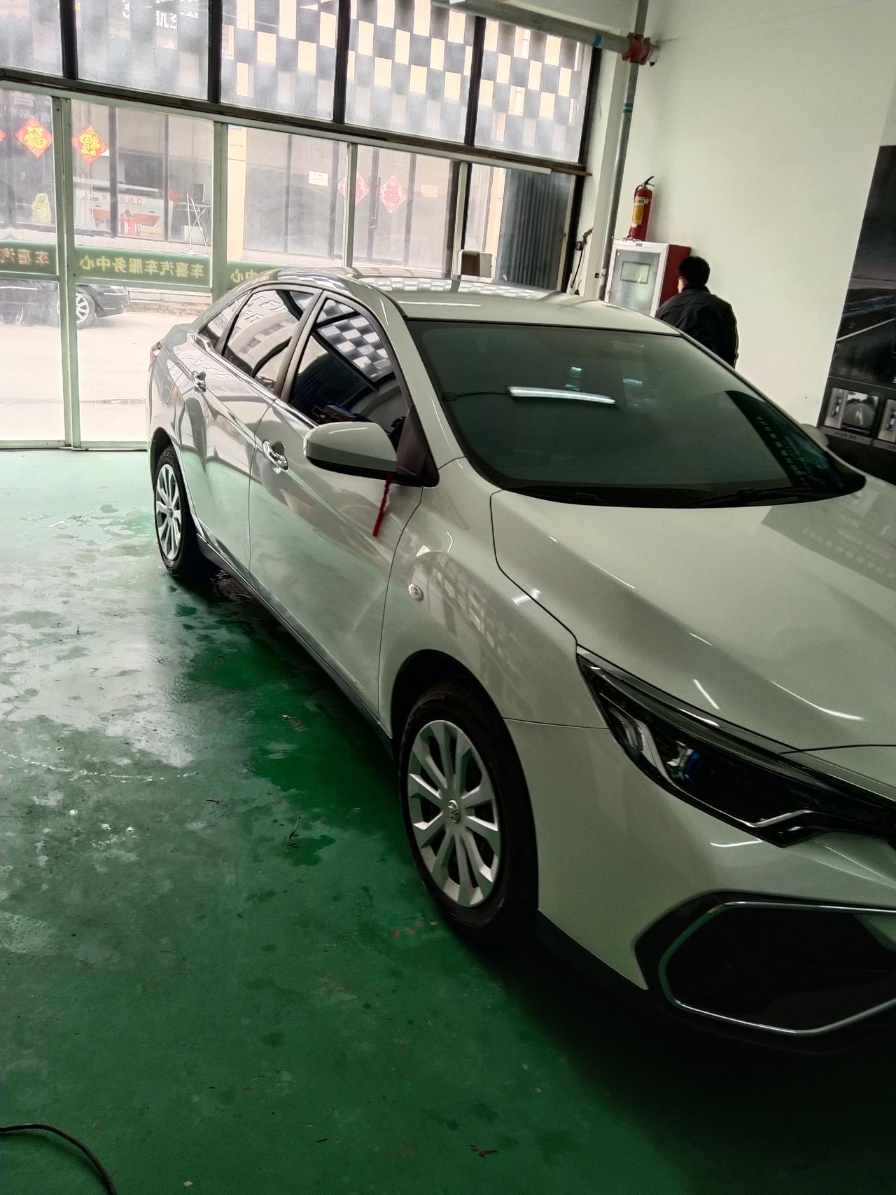 启辰D60 EV 朋友们，你们这款车慢充在哪买的？能否发个链接，谢谢