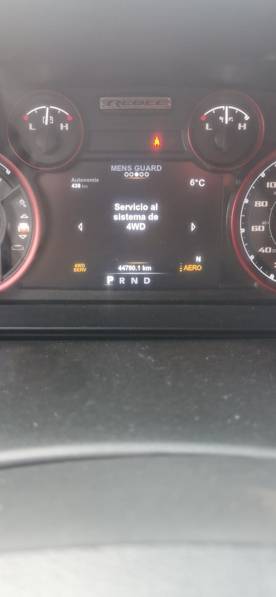 道奇RAM Trucks 各位大神  这是什么故障  如何处理