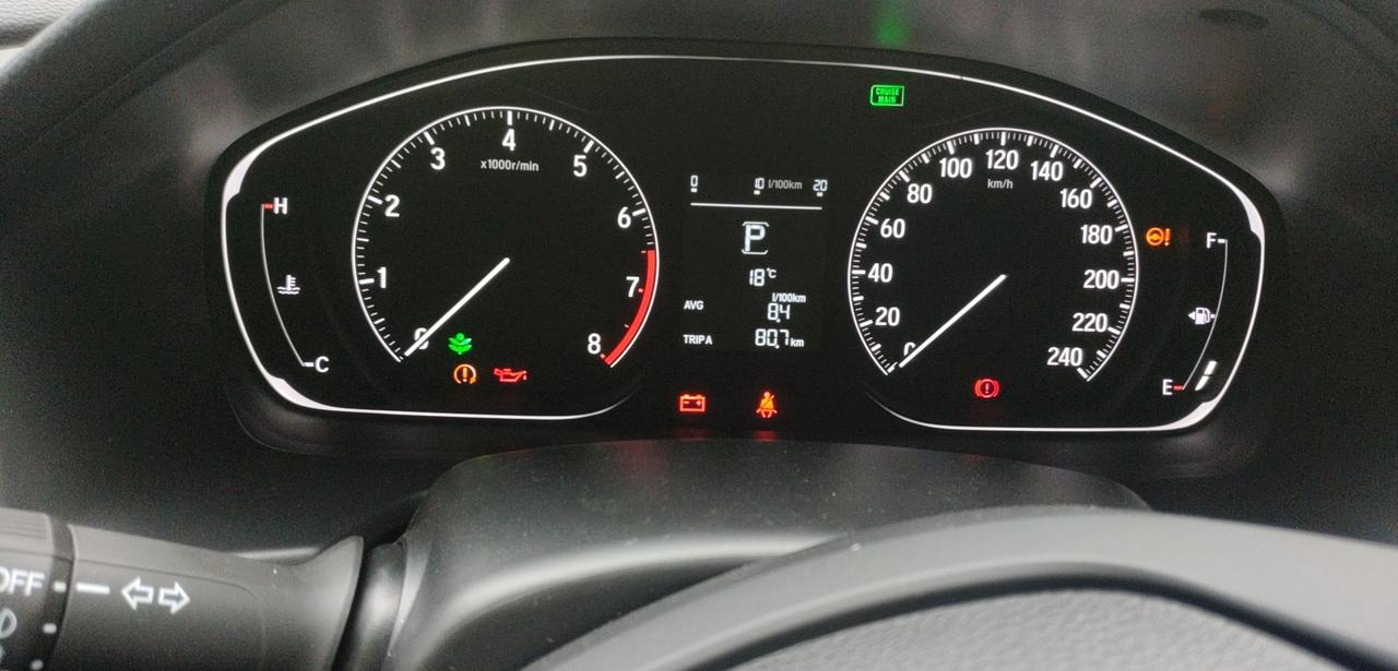 本田雅阁 昨天提的车，这个机油灯亮是什么问题