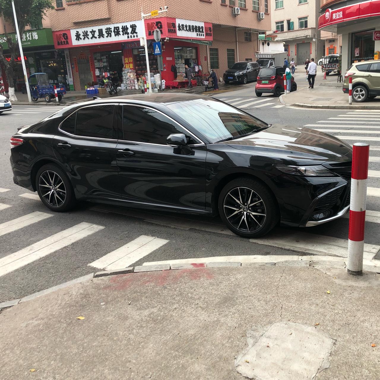 丰田凯美瑞 22改款都准备来了，我的A导航何时才有货？