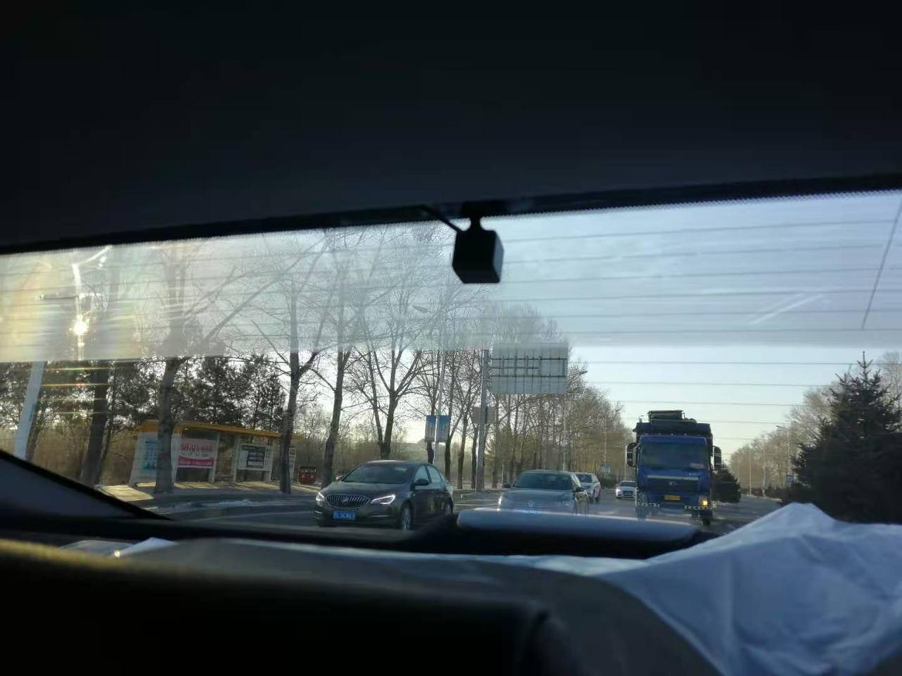 2.5八代凯美瑞后风挡上面加热线为什么不加热啊？有谁知道啊？